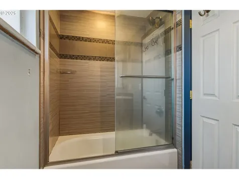 2912 SE 141st Avenue Portland OR 97236