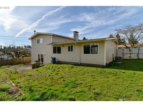2912 SE 141st Avenue Portland OR 97236