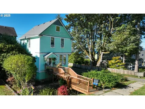 501 38th Street Astoria OR 97103