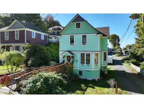 501 38th Street Astoria OR 97103