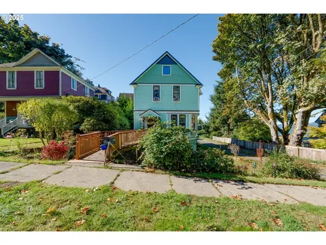 501 38th Street Astoria OR 97103