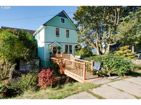 501 38th Street Astoria OR 97103