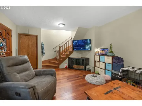 501 38th Street Astoria OR 97103