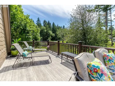 89120 Umanski Lane Veneta OR 97487