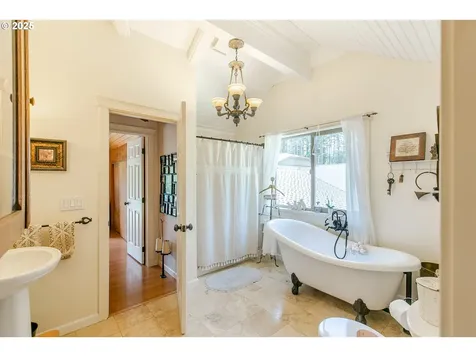 89120 Umanski Lane Veneta OR 97487
