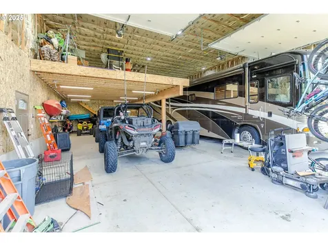 89120 Umanski Lane Veneta OR 97487