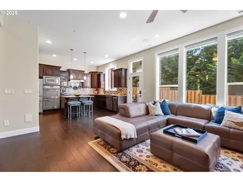 11428 NW Chloe Lane Portland OR 97229
