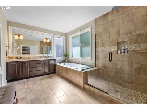 11428 NW Chloe Lane Portland OR 97229