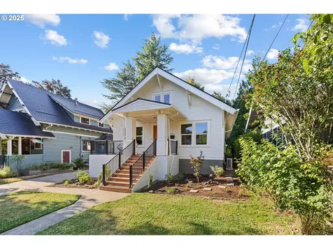 5415 NE Sacramento Street Portland OR 97213