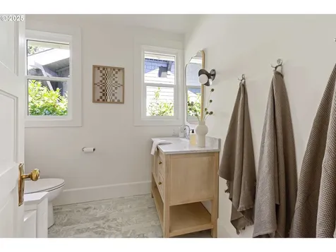 5415 NE Sacramento Street Portland OR 97213