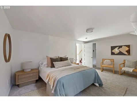 5415 NE Sacramento Street Portland OR 97213