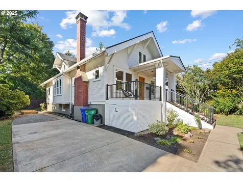 5415 NE Sacramento Street Portland OR 97213