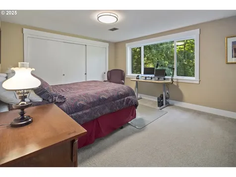 1847 Woodland Terrace Lake Oswego OR 97034