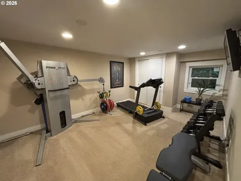 1847 Woodland Terrace Lake Oswego OR 97034