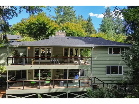 1847 Woodland Terrace Lake Oswego OR 97034