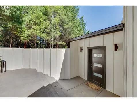 11911 NW Seavey Road Forest Grove OR 97116