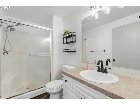 6705 NE 55th Street Vancouver WA 98661