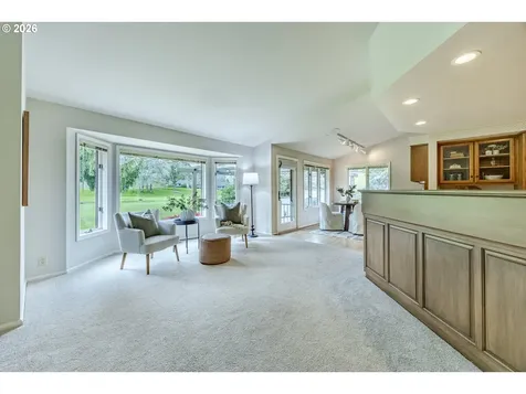 982 Shaughnessy Lane Eugene OR 97401