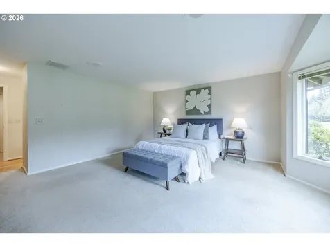 982 Shaughnessy Lane Eugene OR 97401