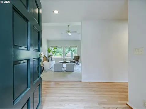 982 Shaughnessy Lane Eugene OR 97401