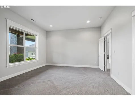 5108 NW 145th Street Vancouver WA 98685