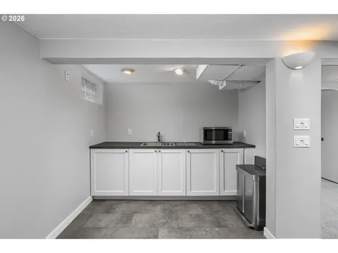 3825 NE 63rd Avenue Portland OR 97213