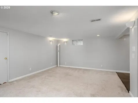 3825 NE 63rd Avenue Portland OR 97213