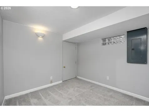 3825 NE 63rd Avenue Portland OR 97213