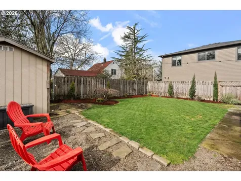 3825 NE 63rd Avenue Portland OR 97213