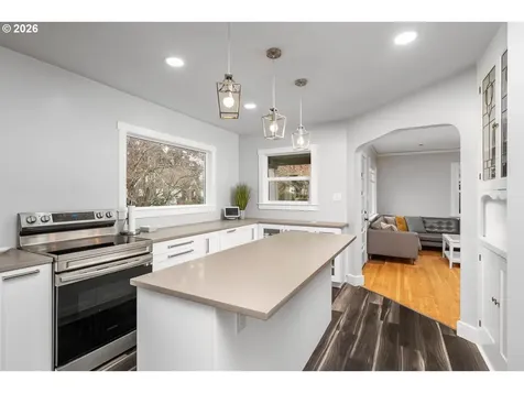 3825 NE 63rd Avenue Portland OR 97213