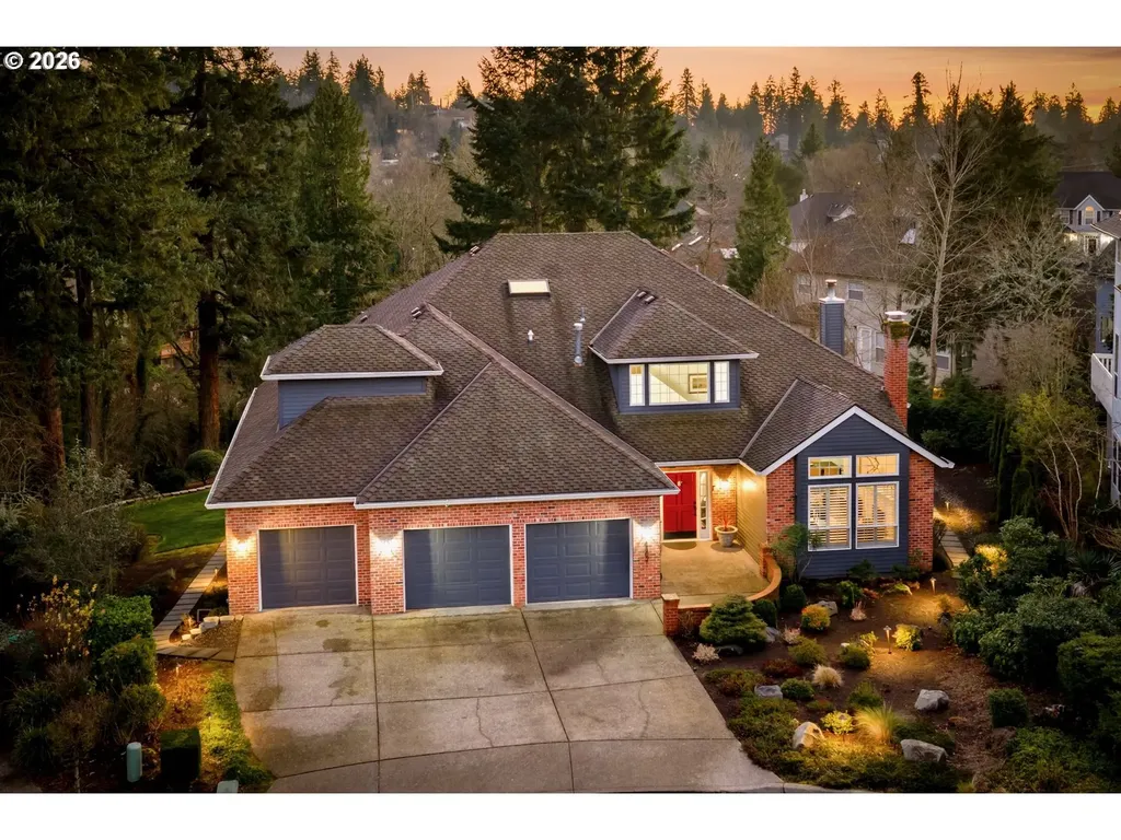 4302 SW Terlyn Court Portland OR 97221