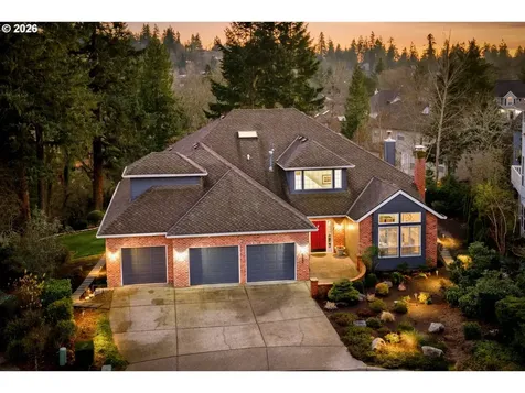 4302 SW Terlyn Court Portland OR 97221