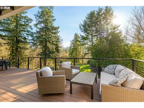 4302 SW Terlyn Court Portland OR 97221