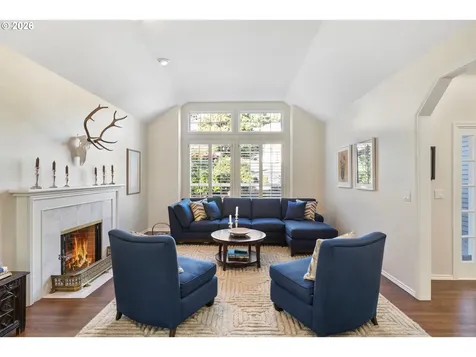4302 SW Terlyn Court Portland OR 97221