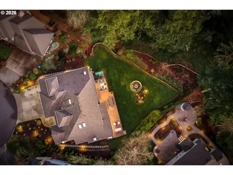 4302 SW Terlyn Court Portland OR 97221