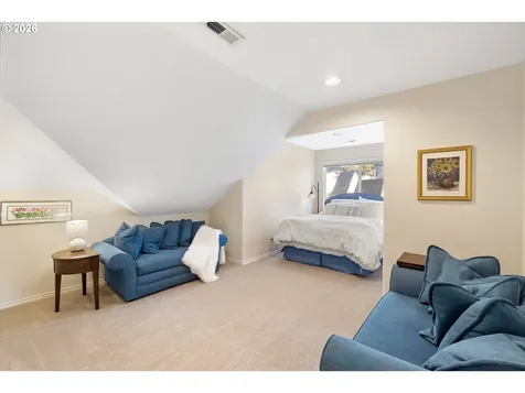 4302 SW Terlyn Court Portland OR 97221
