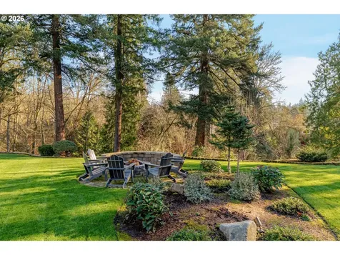 4302 SW Terlyn Court Portland OR 97221