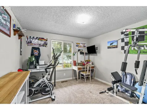1525 Edison Avenue Cottage Grove OR 97424