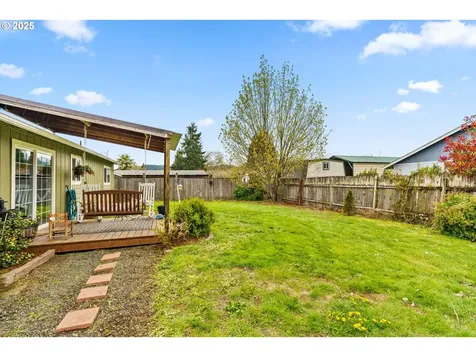 1525 Edison Avenue Cottage Grove OR 97424
