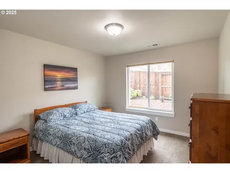 240 Braxton Court Roseburg OR 97471