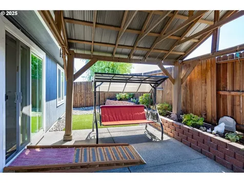 240 Braxton Court Roseburg OR 97471