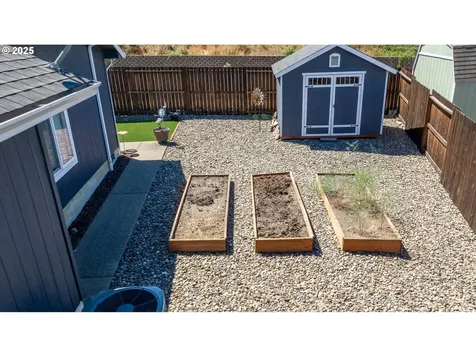 240 Braxton Court Roseburg OR 97471