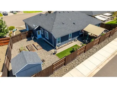 240 Braxton Court Roseburg OR 97471