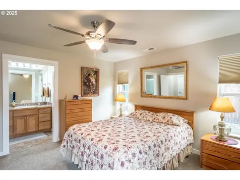 240 Braxton Court Roseburg OR 97471