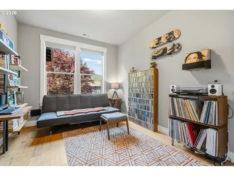 9146 N Edison Street Portland OR 97203