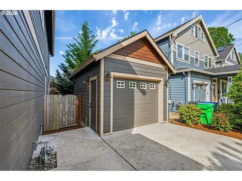 9146 N Edison Street Portland OR 97203