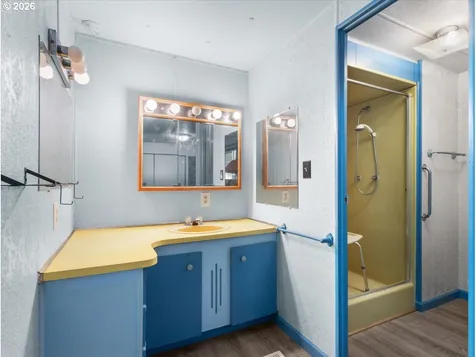 855 Hazel Dell Road Castle Rock WA 98611