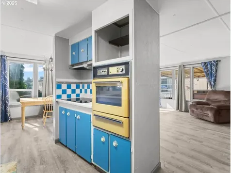 855 Hazel Dell Road Castle Rock WA 98611