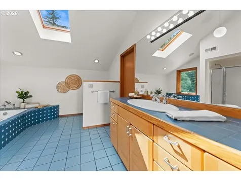 7428 SE Cottrell Road Gresham OR 97080