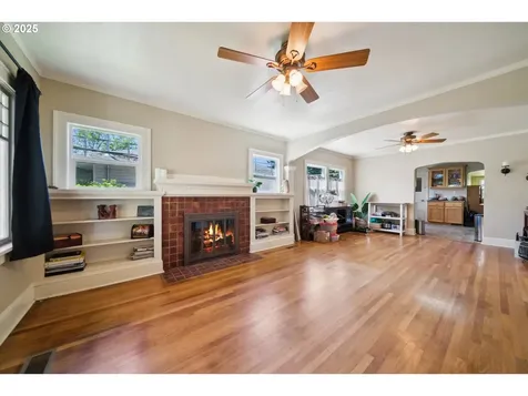 3235 NE 56th Avenue Portland OR 97213